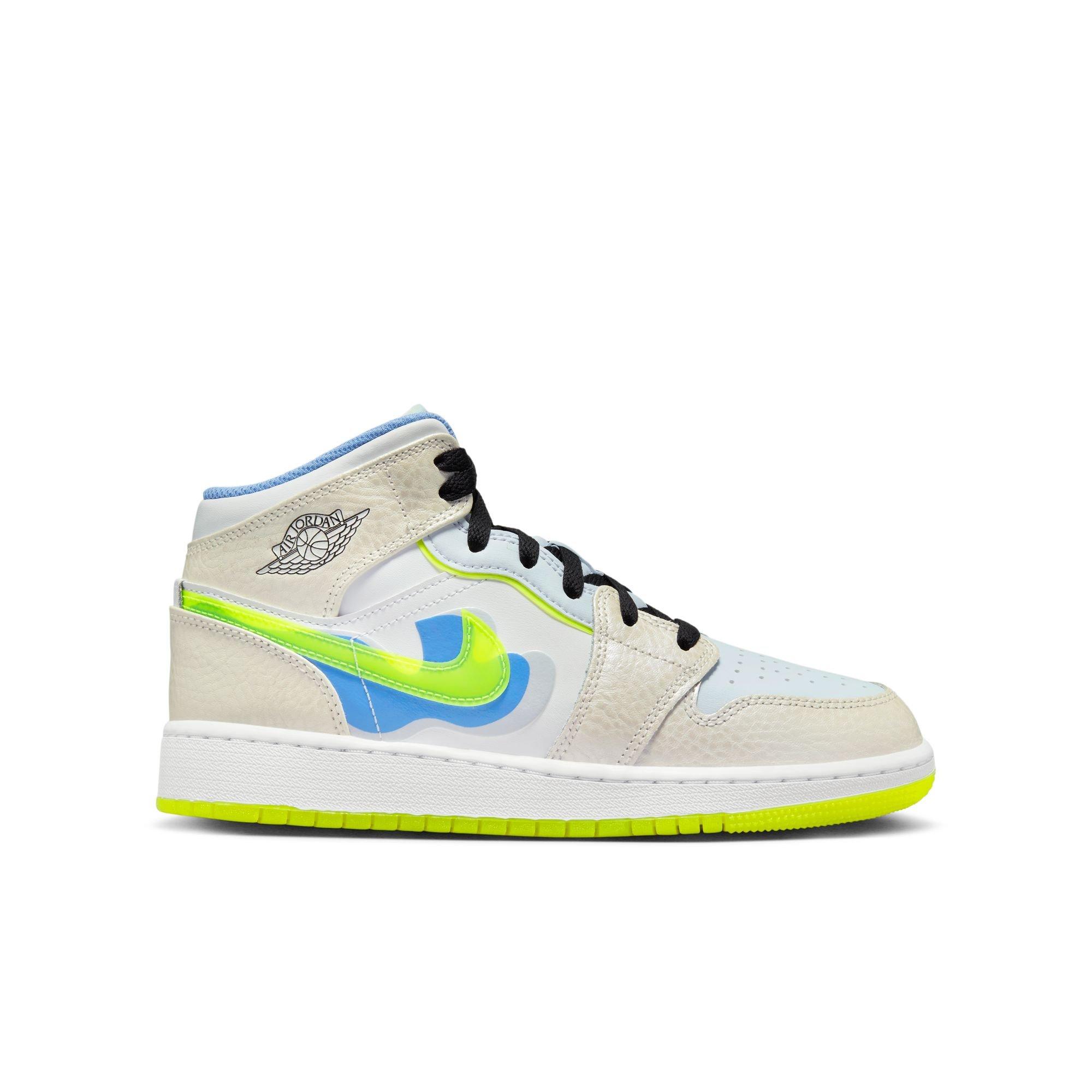 Aj 1 hot sale mid boys